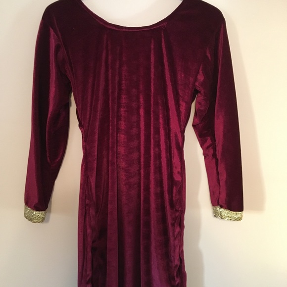 Unique top/ dress for warm weather - Picture 2 of 5